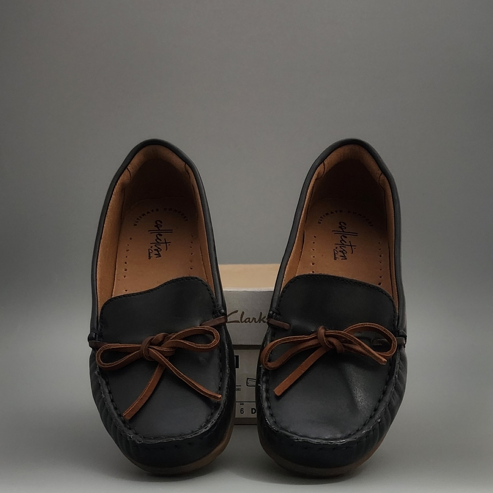 Clark's Navy Blue Loafer